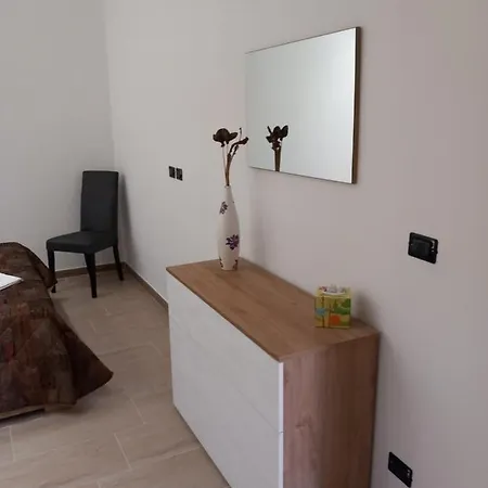 아파트 Iudica Charme Castel di Iudica